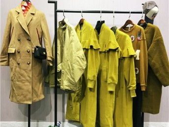 圖 天津品牌女裝折扣店衛(wèi)衣女裝尾貨清倉(cāng)批發(fā) 廣州服裝 鞋帽 箱包