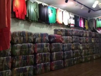 圖 便宜庫存尾貨品牌服裝貨源批發(fā) 一手尾貨服裝貨源 廣州服裝 鞋帽 箱包